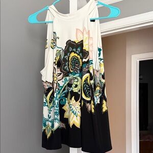 Women’s halter top - Black and White